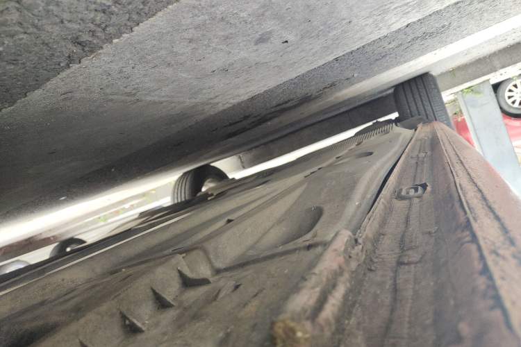 Used Volkswagen Golf Sportsvan 2016 1.6L Automatic Comfort Model Right Side Sill
