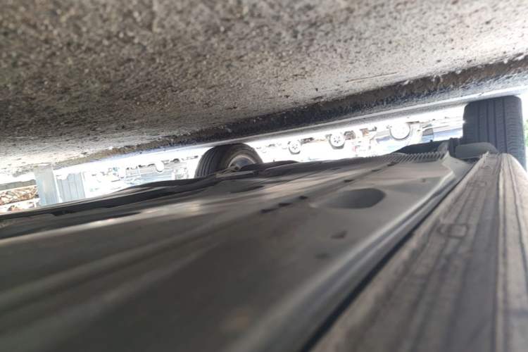 Used Volkswagen Golf Sportsvan 2016 230TSI Automatic Trend Edition Right Side Sill