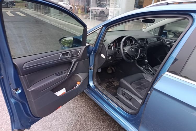 Used Volkswagen Golf Sportsvan 2018 280TSI Automatic Flagship Model Driver Seat