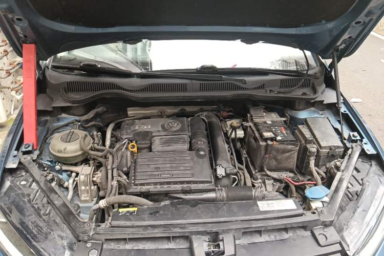 Used Volkswagen Golf Sportsvan 2018 280TSI Automatic Luxury Model Engine Bay