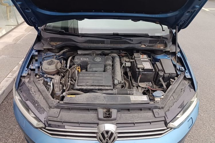 Used Volkswagen Golf Sportsvan 2018 280TSI Automatic Flagship Model Engine Bay