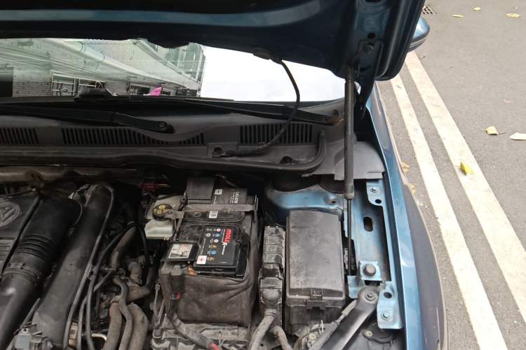 Used Volkswagen Golf Sportsvan 2018 280TSI Automatic Luxury Model Engine Bay Left