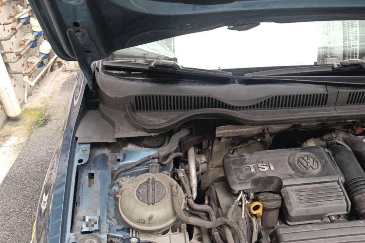 Used Volkswagen Golf Sportsvan 2018 280TSI Automatic Luxury Model Engine Bay Right
