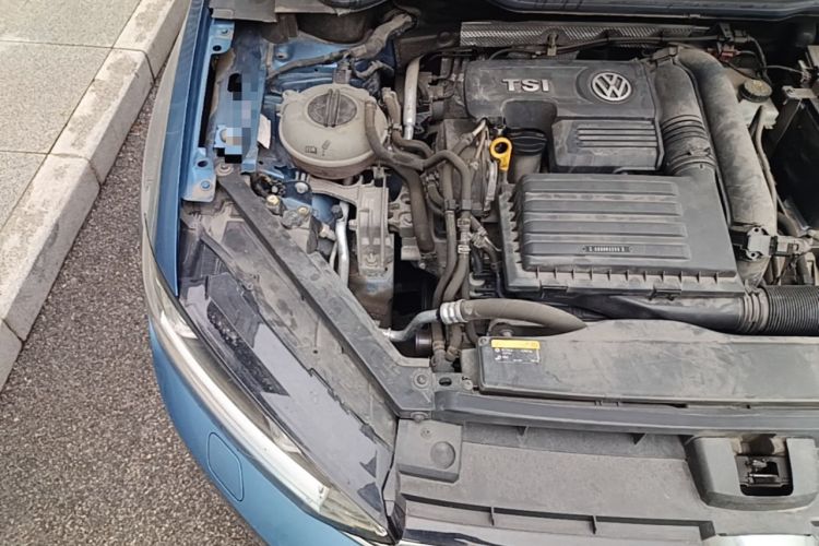Used Volkswagen Golf Sportsvan 2018 280TSI Automatic Flagship Model Engine Bay Right