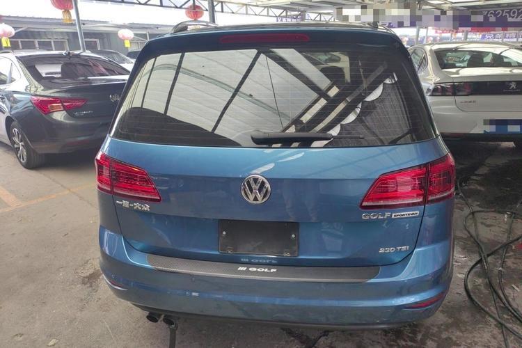 Used Volkswagen Golf Sportsvan 2018 230TSI Automatic Trend Edition Exterior 4