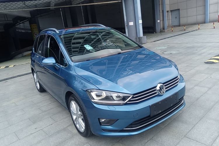 Used Volkswagen Golf Sportsvan 2018 280TSI Automatic Flagship Model Front Right 45 Deg