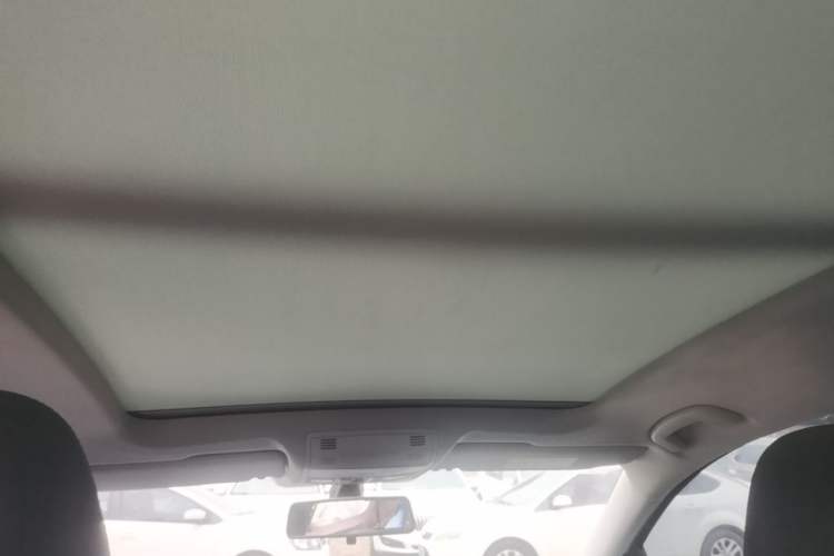 Used Volkswagen Golf Sportsvan 2018 230TSI Manual Entry-Level Model Headliner
