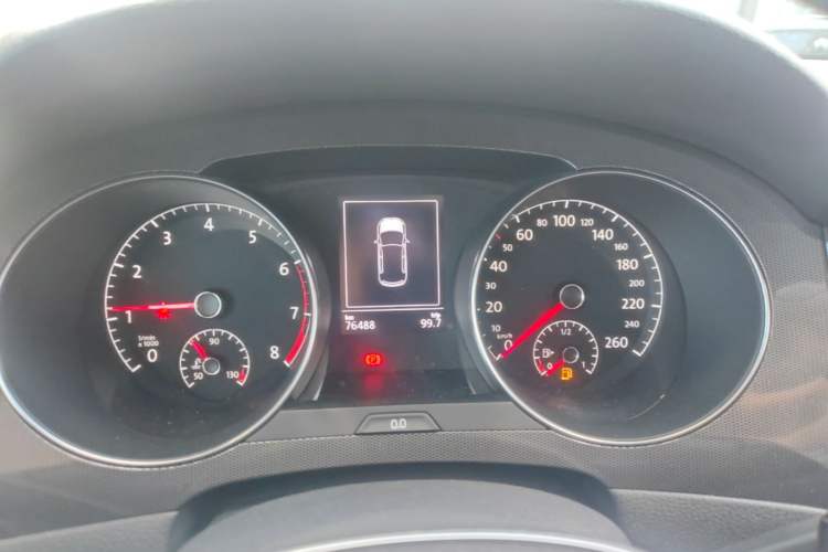 Used Volkswagen Golf Sportsvan 2018 230TSI Manual Entry-Level Model Instrument Cluster