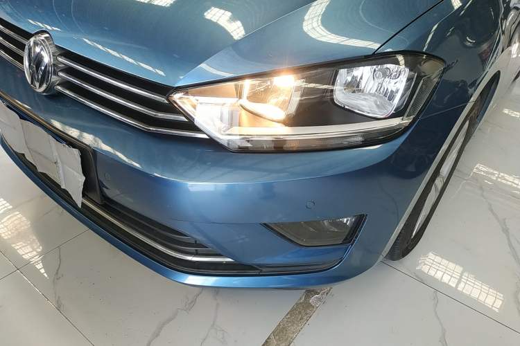 Used Volkswagen Golf Sportsvan 2018 230TSI Automatic Trend Edition Left Front Headlight