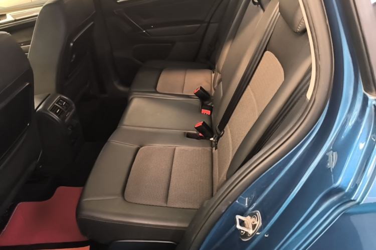 Used Volkswagen Golf Sportsvan 2018 230TSI Automatic Trend Edition Left Rear Seat