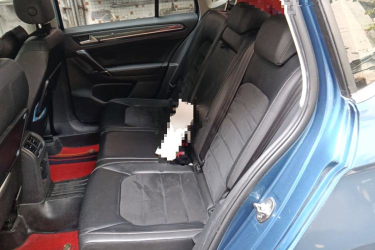 Used Volkswagen Golf Sportsvan 2018 280TSI Automatic Luxury Model Left Rear Seat