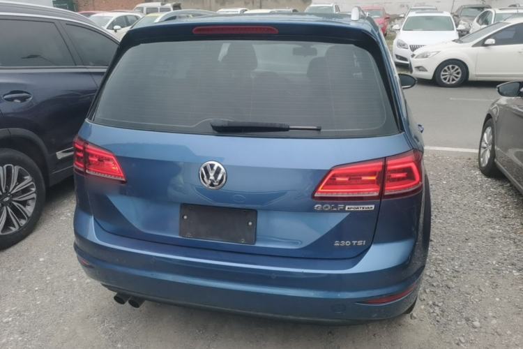 Used Volkswagen Golf Sportsvan 2018 230TSI Manual Entry-Level Model Rear