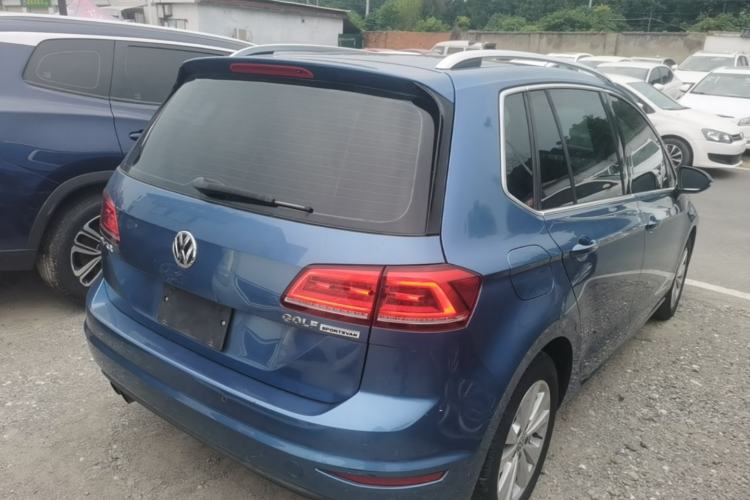 Used Volkswagen Golf Sportsvan 2018 230TSI Manual Entry-Level Model Rear Right 45 Deg