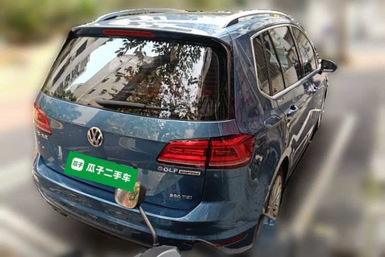 Used Volkswagen Golf Sportsvan 2018 280TSI Automatic Luxury Model Rear Right 45 Deg