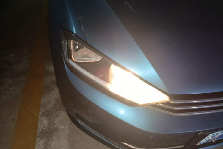 Used Volkswagen Golf Sportsvan 2018 230TSI Automatic Trend Edition Right Front Headlight