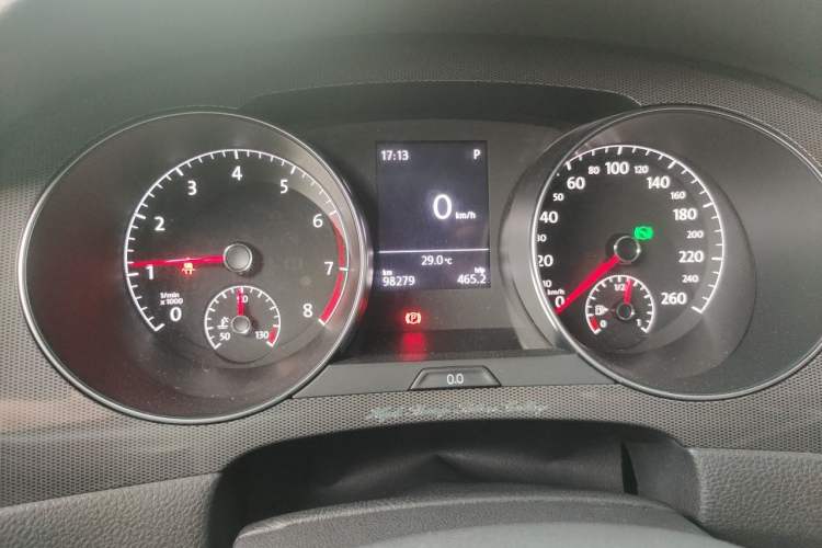 Used Volkswagen Golf Sportsvan 2018 230TSI Automatic Trend Edition Odometer Close Up