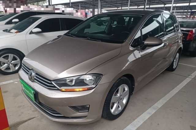 Ojetý Volkswagen Golf Sportsvan 2018 1.6L Automatic Comfort Model