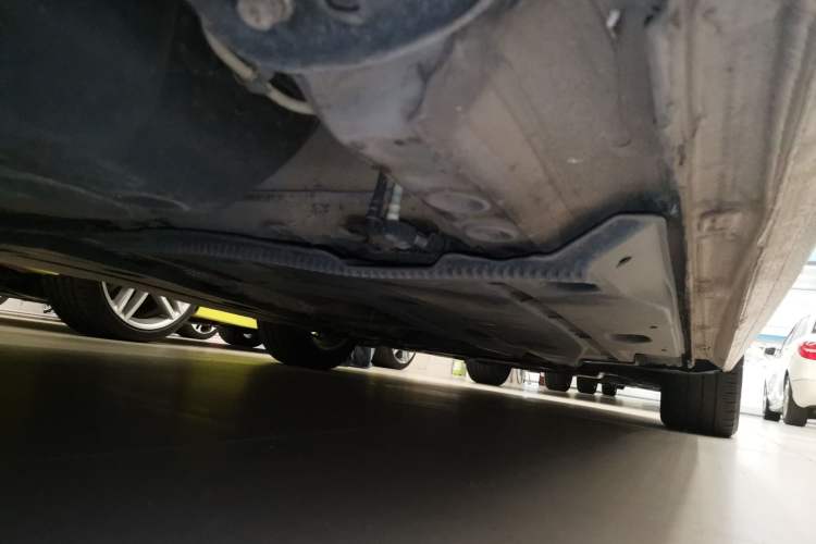 Used Volkswagen Golf Sportsvan 2018 1.6L Automatic Comfort Model Chassis Rear Right