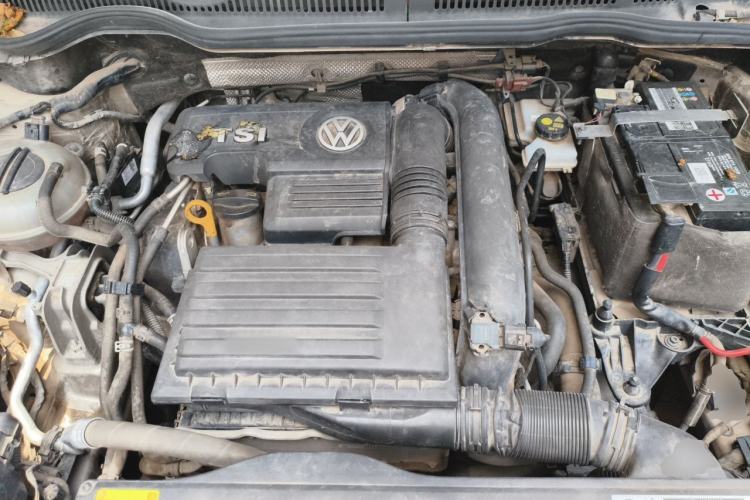 Used Volkswagen Golf Sportsvan 2018 230TSI Automatic Trend Edition Engine Bay
