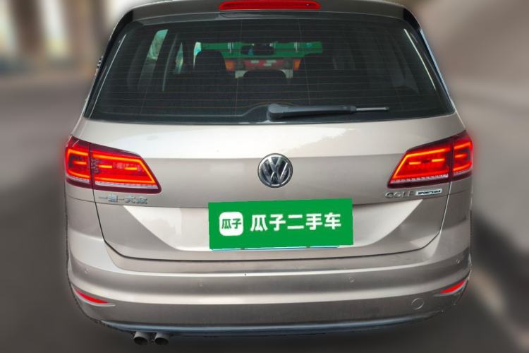 Used Volkswagen Golf Sportsvan 2018 230TSI Manual Entry-Level Model Exterior 4