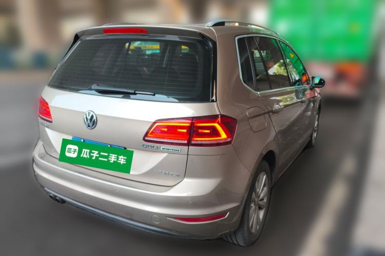 Used Volkswagen Golf Sportsvan 2018 230TSI Manual Entry-Level Model Exterior 5