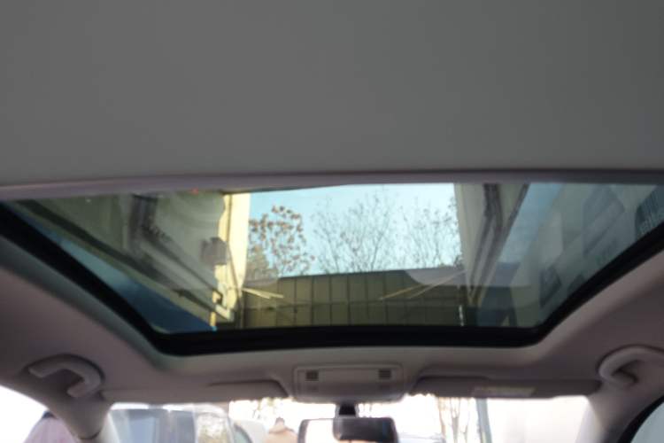 Used Volkswagen Golf Sportsvan 2018 230TSI Automatic Trend Edition Headliner