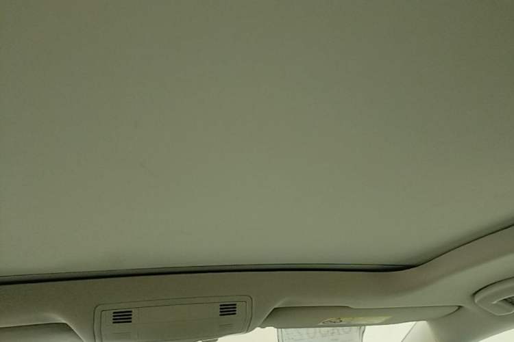 Used Volkswagen Golf Sportsvan 2018 230TSI Automatic Trend Edition Headliner