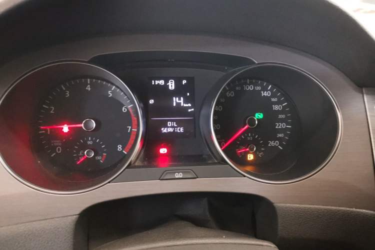 Used Volkswagen Golf Sportsvan 2018 1.6L Automatic Comfort Model Instrument Cluster