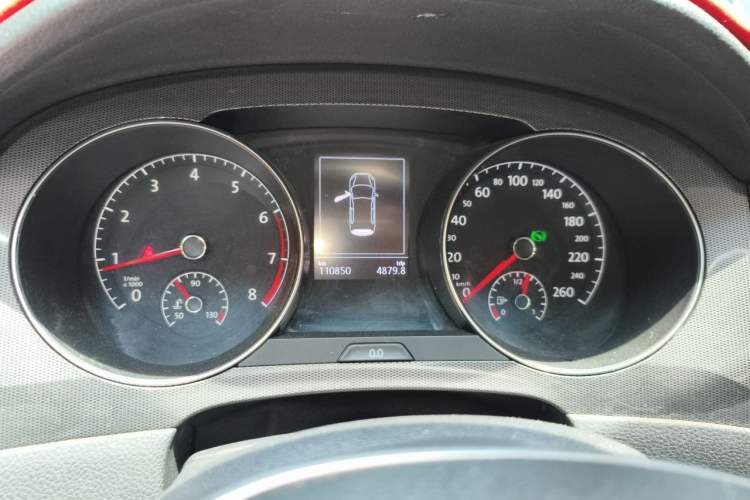 Used Volkswagen Golf Sportsvan 2018 230TSI Automatic Trend Edition Instrument Cluster