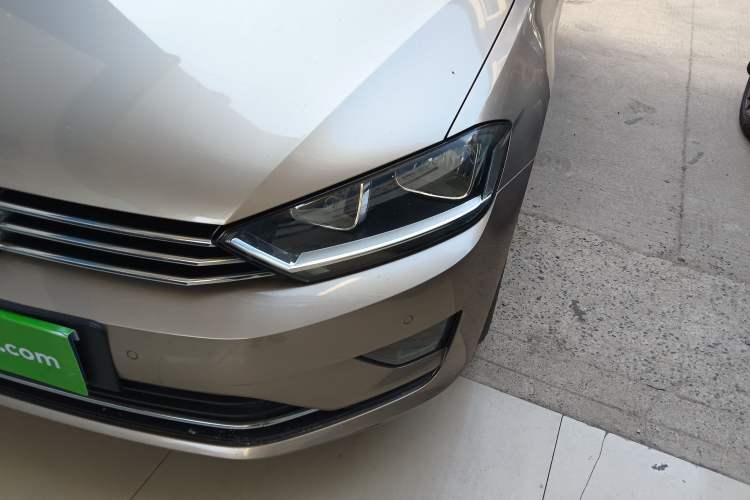 Used Volkswagen Golf Sportsvan 2018 230TSI Automatic Trend Edition Left Front Headlight