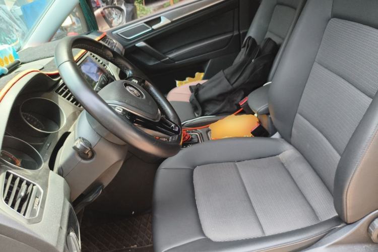 Used Volkswagen Golf Sportsvan 2018 230TSI Automatic Trend Edition Left Front Seat