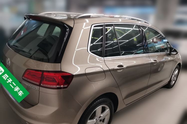 Used Volkswagen Golf Sportsvan 2018 1.6L Automatic Comfort Model Rear Right 45 Deg
