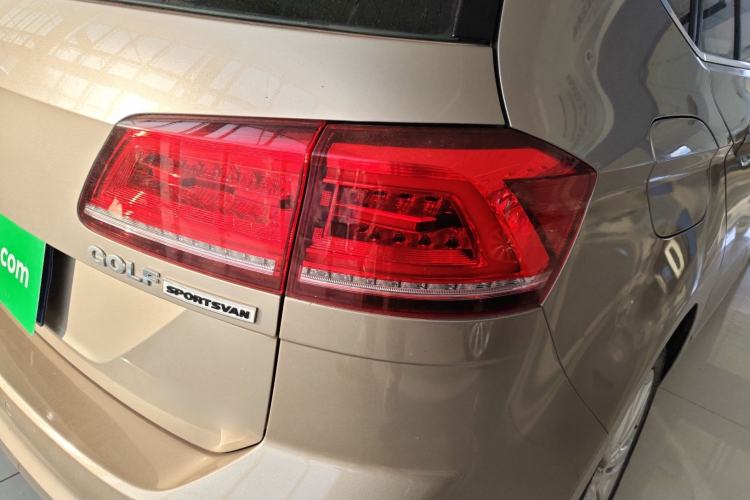 Used Volkswagen Golf Sportsvan 2018 230TSI Automatic Luxury Model Right Rear Taillight