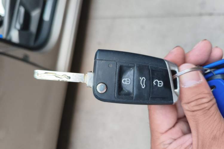 Used Volkswagen Golf Sportsvan 2018 230TSI Automatic Trend Edition Vehicle Key