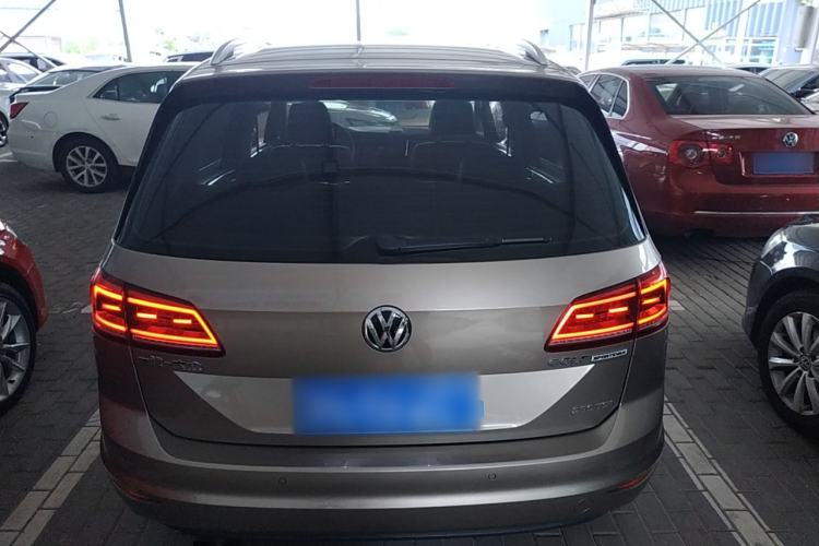Used Volkswagen Golf Sportsvan 2018 230TSI Automatic Trend Edition Exterior 4