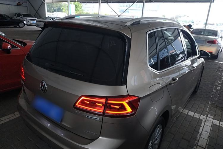 Used Volkswagen Golf Sportsvan 2018 230TSI Automatic Trend Edition Exterior 5