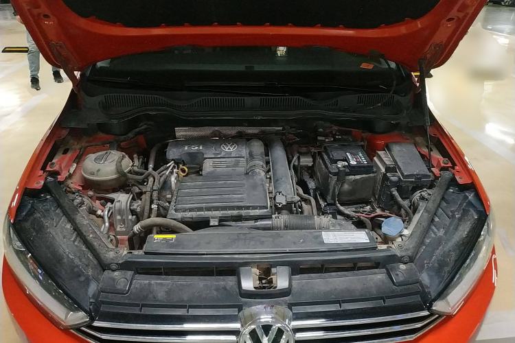 Used Volkswagen Golf Sportsvan 2018 230TSI Automatic Luxury Model Engine Bay