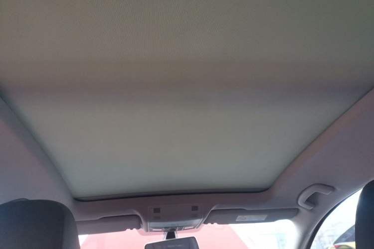 Used Volkswagen Golf Sportsvan 2018 230TSI Automatic Trend Edition Headliner