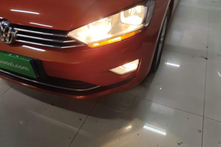 Used Volkswagen Golf Sportsvan 2018 230TSI Automatic Trend Edition Left Front Headlight