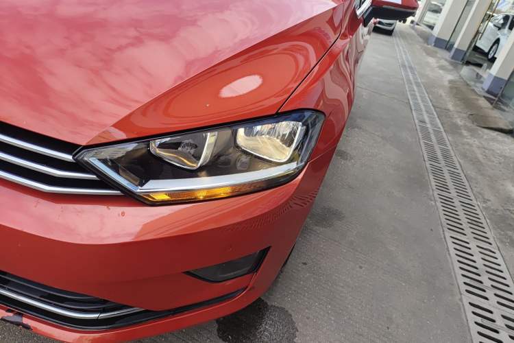 Used Volkswagen Golf Sportsvan 2018 230TSI Automatic Trend Edition Left Front Headlight
