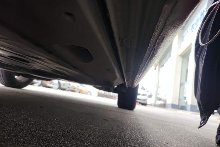 Used Volkswagen Golf Sportsvan 2018 230TSI Automatic Trend Edition Left Side Sill