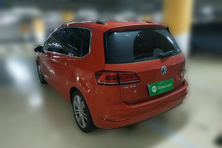 Used Volkswagen Golf Sportsvan 2018 230TSI Automatic Luxury Model Rear Left 45 Deg