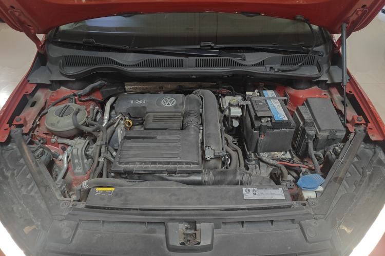 Used Volkswagen Golf Sportsvan 2018 230TSI Automatic Trend Edition Engine Bay