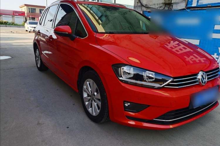 Used Volkswagen Golf Sportsvan 2018 230TSI Automatic Trend Edition Exterior 2