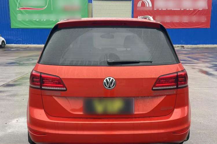 Used Volkswagen Golf Sportsvan 2018 230TSI Automatic Trend Edition Exterior 4