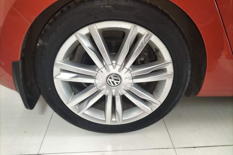Used Volkswagen Golf Sportsvan 2018 230TSI Automatic Luxury Model Exterior 8