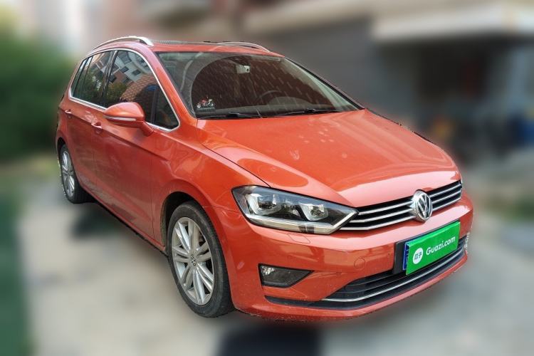 Used Volkswagen Golf Sportsvan 2018 280TSI Automatic Flagship Model Front Right 45 Deg