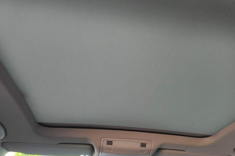 Used Volkswagen Golf Sportsvan 2018 230TSI Automatic Trend Edition Headliner