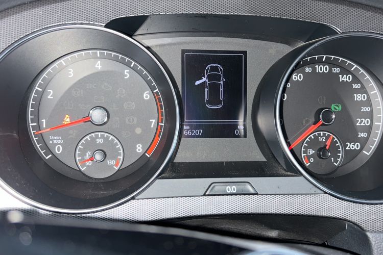 Used Volkswagen Golf Sportsvan 2018 230TSI Automatic Trend Edition Odometer Close Up