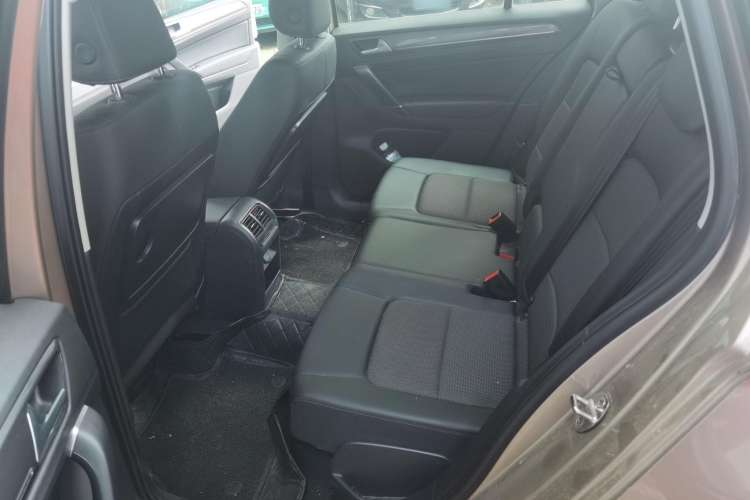 Used Volkswagen Golf Sportsvan 2018 230TSI Automatic Trend Edition Left Rear Seat